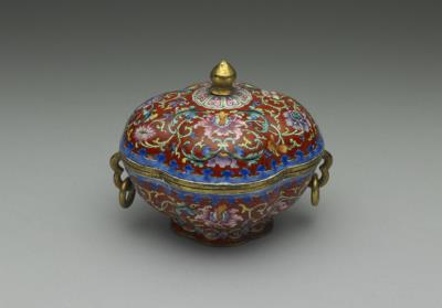 图片[2]-Begonia-shaped box with painted enamel decor on copper, Qing dynasty, Qianlong reign (1736-1795)-China Archive